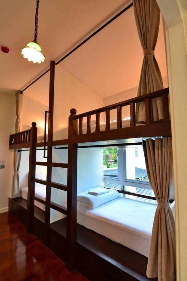Lana Beds & Space Chiang Mai Bagian luar foto
