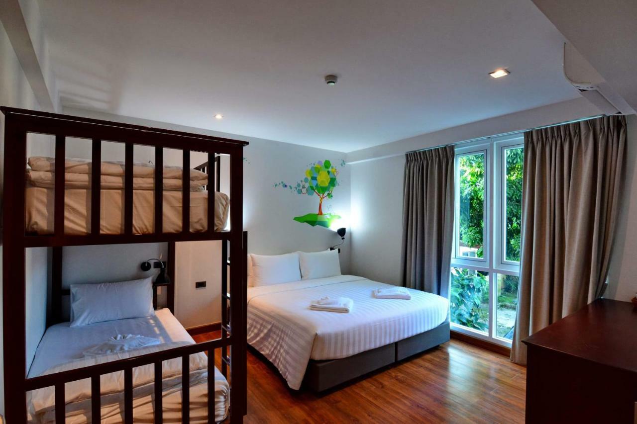 Lana Beds & Space Chiang Mai Bagian luar foto