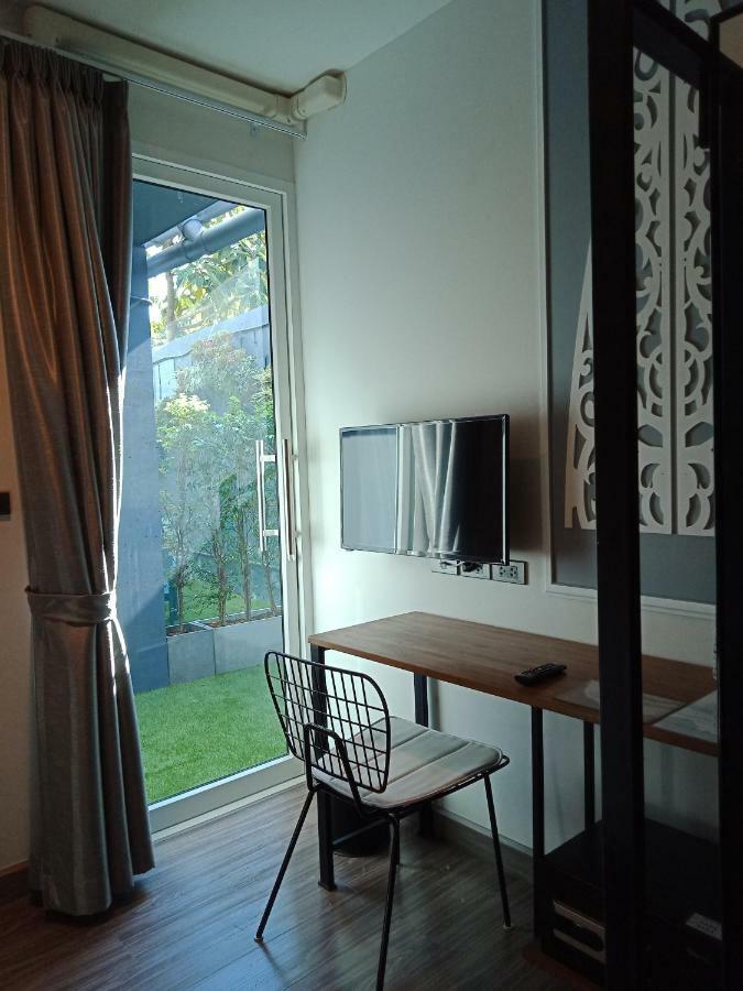 Lana Beds & Space Chiang Mai Bagian luar foto