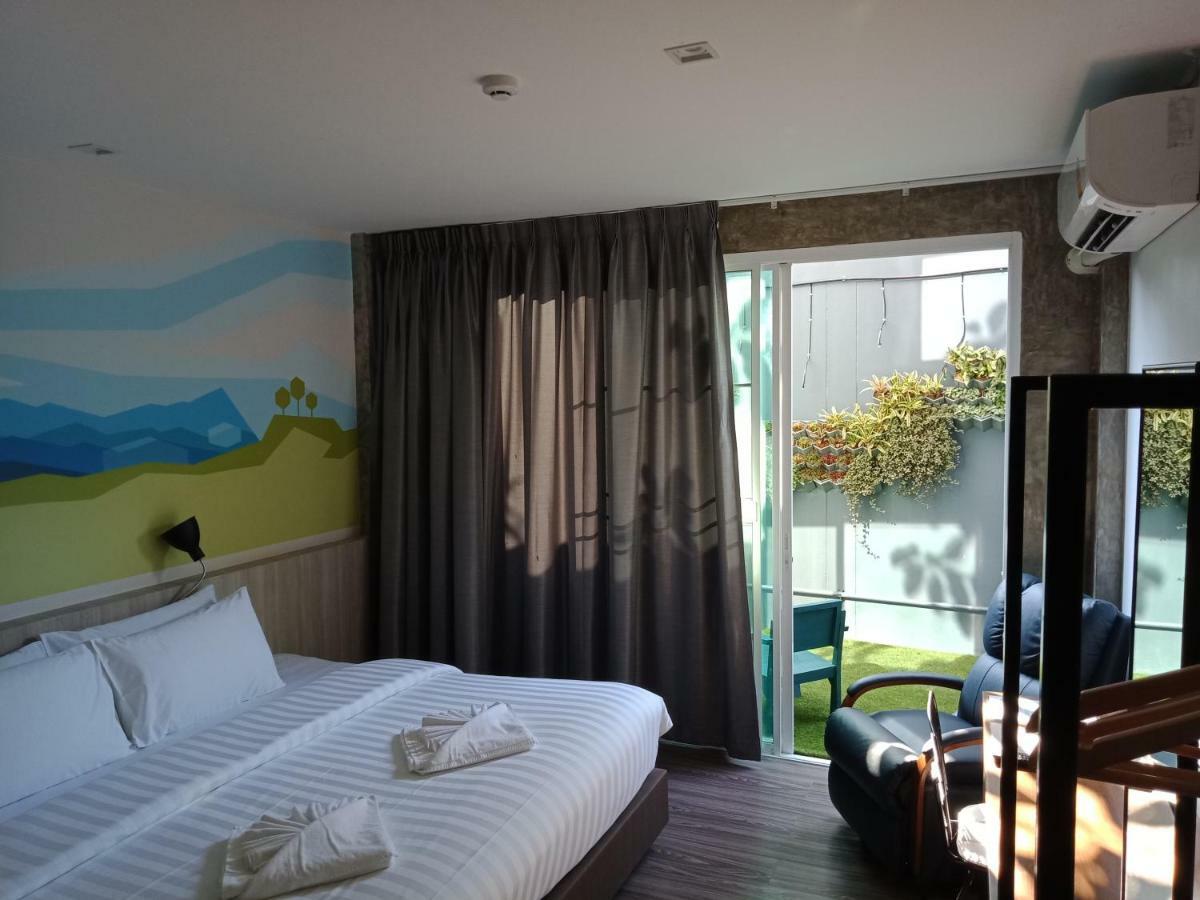 Lana Beds & Space Chiang Mai Bagian luar foto