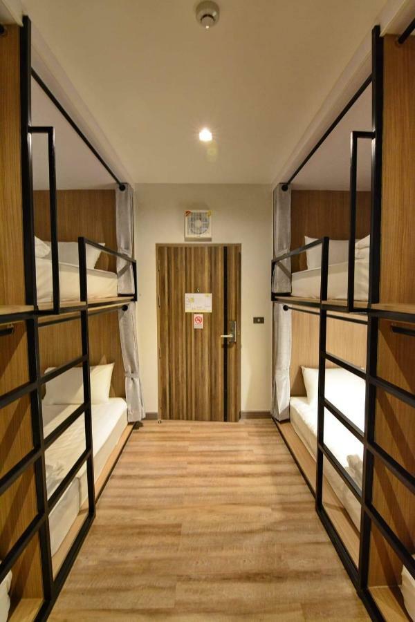 Lana Beds & Space Chiang Mai Bagian luar foto